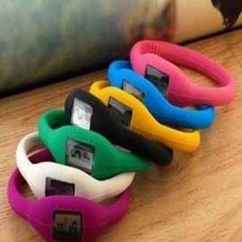 স্বাস্থ্যকর ইসলাম wristband ওয়াচ, ওয়াটারপ্রুফ উইমেন্স ফ্যাশন স্পোর্ট হাতঘড়ি