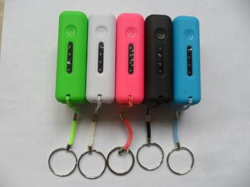 2600mAh ইউএসবি LED হাল্কা, লাল / পিঙ্ক / সবুজ সঙ্গে পোর্টেবল পাওয়ার ব্যাংক