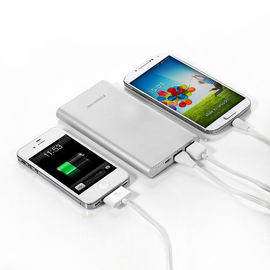 ইউনিভার্সাল 10000MAH পোর্টেবল মোবাইল পাওয়ার ব্যাংক লিথিয়াম পলিমার সেল ফাস্ট চার্জিং