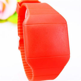হলুদ বয়স / উইমেন্স স্পোর্টস সিলিকন wristband ডিজিটাল এলইডি টাচ স্ক্রিন