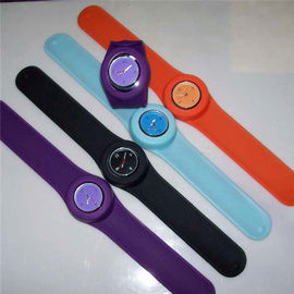 মহিলাদের জন্য অনুকূলিতকরণ সিলিকন wristband ওয়াচ ফ্যাশনেবল পাতলা